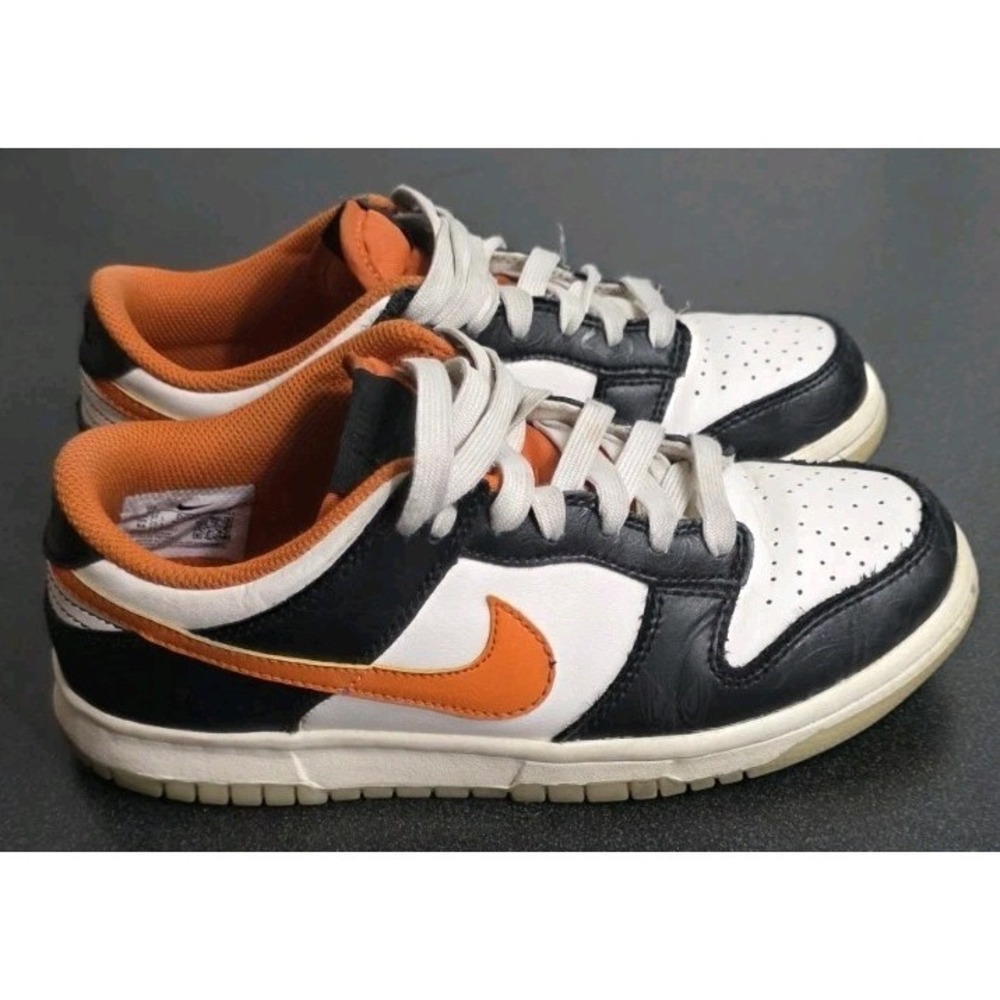 Nike Dunk Low Premium GS 'Halloween' 5Y DO3806 100 Black Orange Women 6 Sneaker